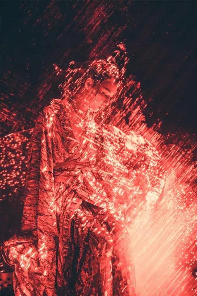 90后女孩拍稀有动物,90后女孩拍视频200万