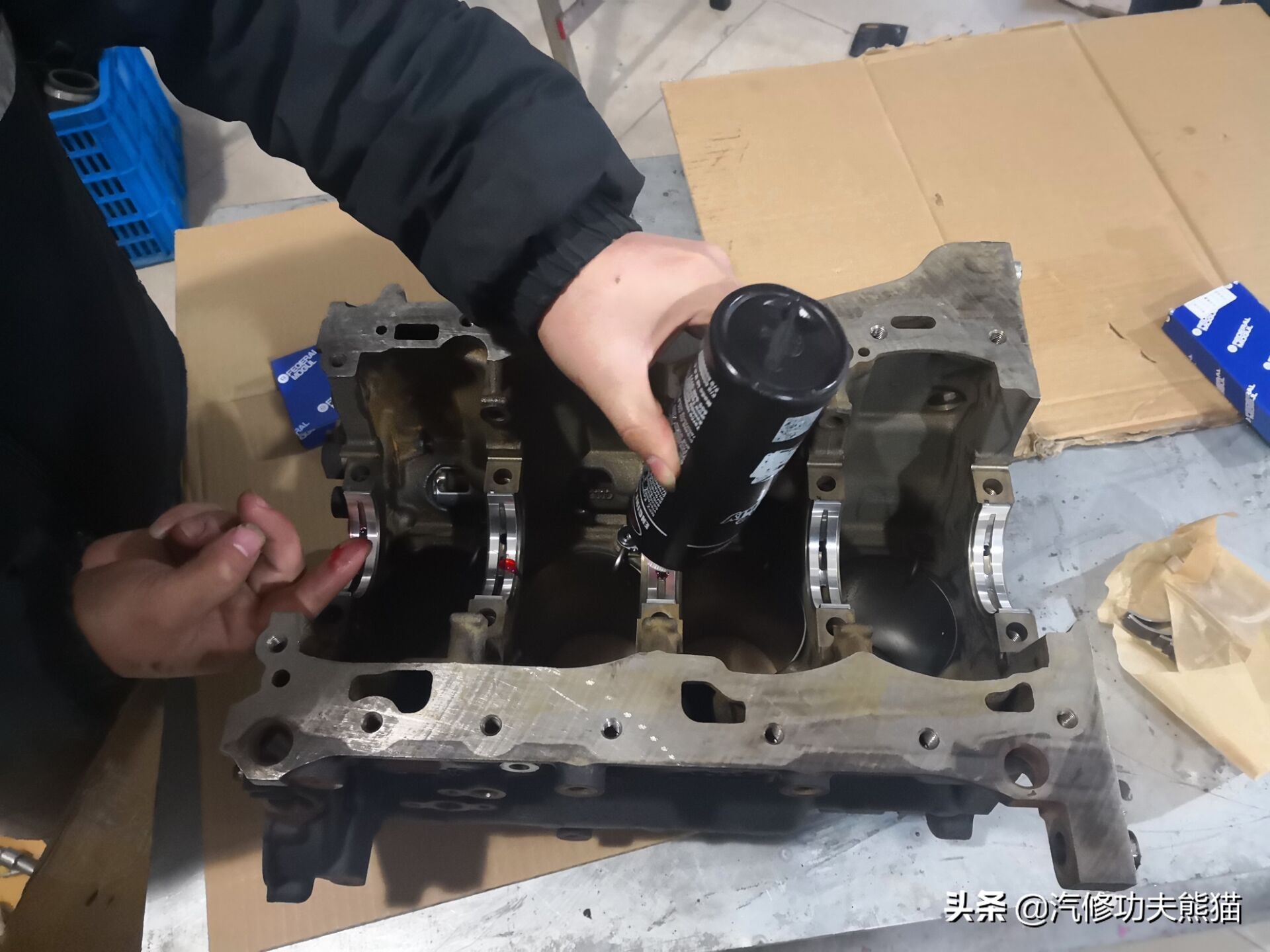 斯柯达明锐2010款2.0烧机油吗,09款斯柯达明锐1.6烧机油怎么解决