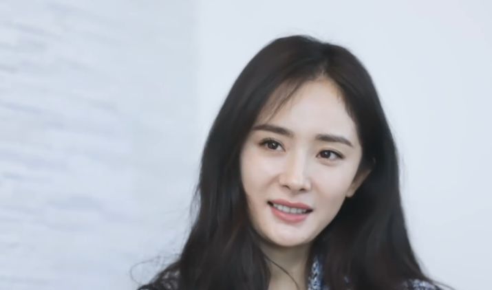 杨幂换脸黑科技,杨幂李佳琦的黑科技