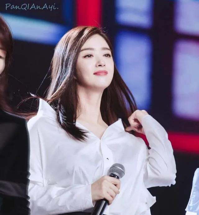 如何判断自己的骨架子的大小,大骨架穿衣好看还是小骨架好看