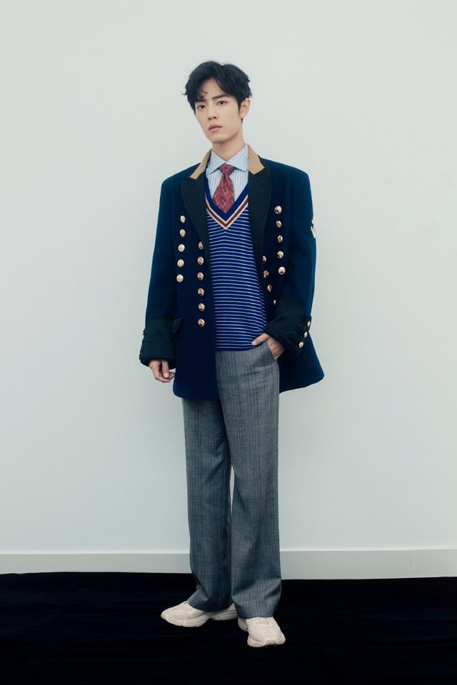 肖战西装搭配图片男,肖战穿时尚西装打造绅士穿搭