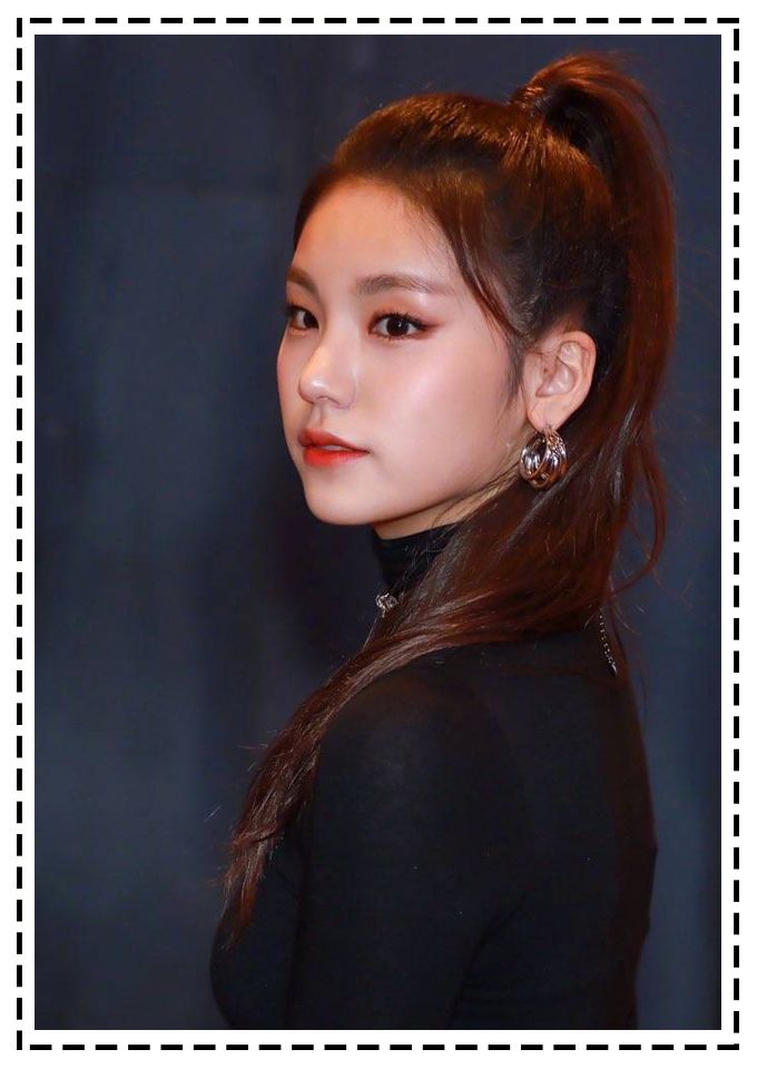 妈妈内双怎么画眼妆不贴双眼皮,肿眼泡内双不贴双眼皮怎么画眼妆