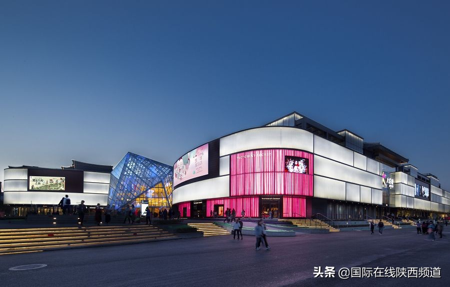 会逛首店，才是曲江最潮的人