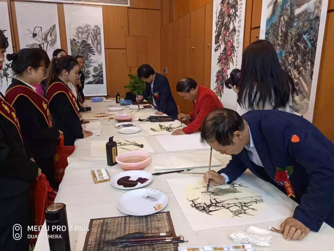 陕西省庆祝新中国成立70周年,陕西省庆祝建党100周年晚会活动