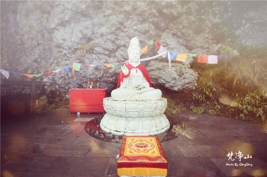 神奇的梵净山真正的天空之镜,梵净山金顶旅行真实感受