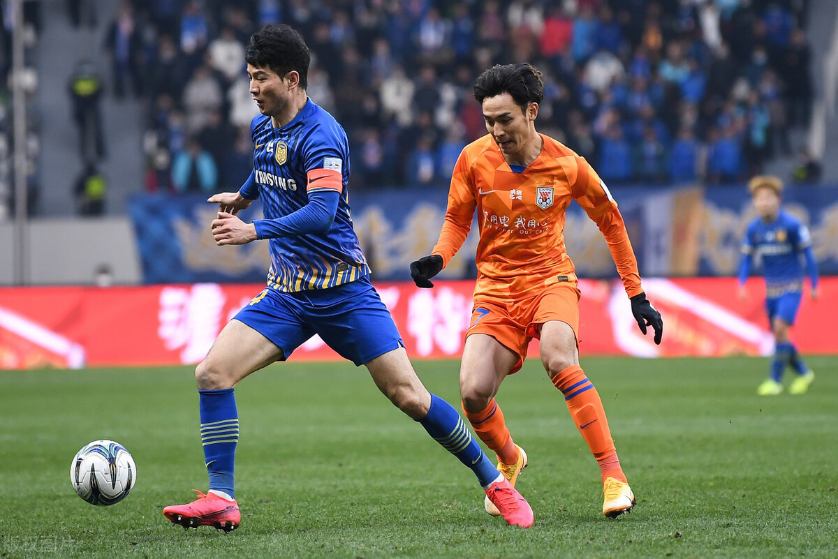 真不出手?恒大若想争冠,苏宁后防双星值得考虑,作用比吴曦还大