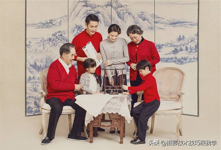 新年是团聚的时刻,全家福的拍摄技巧你可得学会