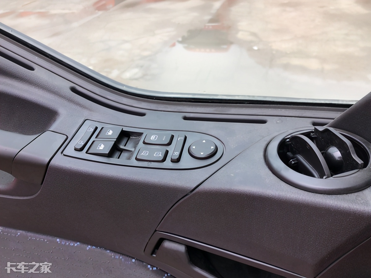 540马力汕德卡自卸车,重汽汕德卡540马力发动机动力不足