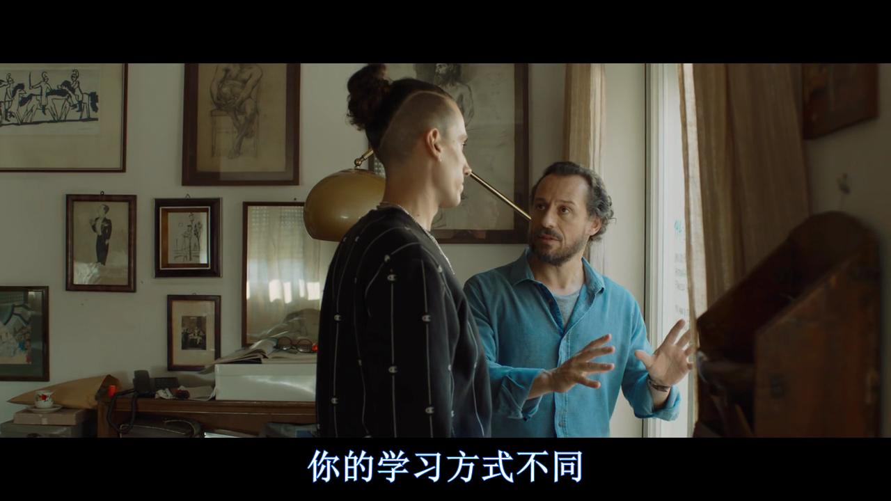 豆瓣7.1《冠军》：意甲豪门俱乐部天才球星的人生蜕变之旅