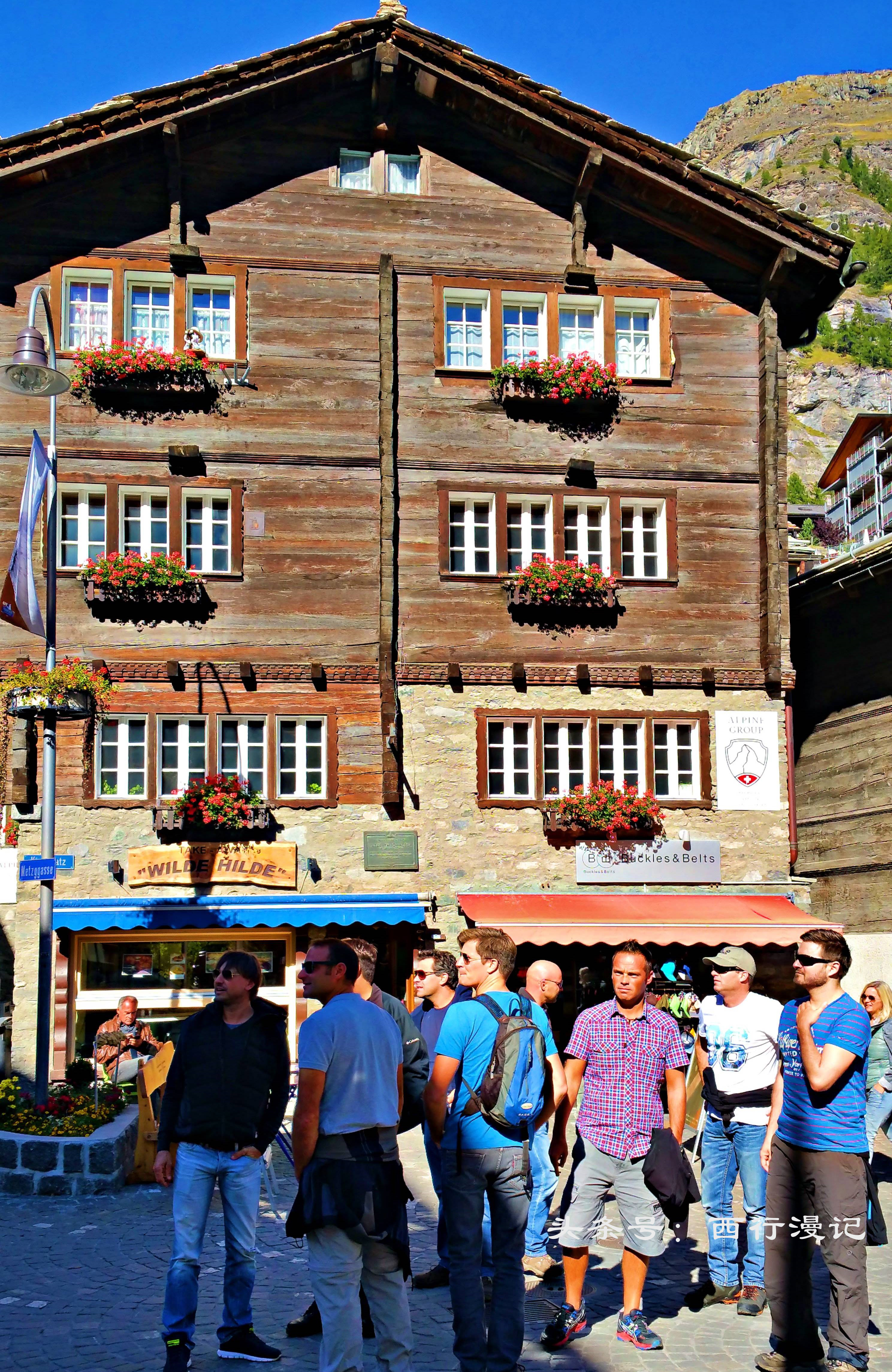 瑞士风景绝美的山,瑞士绝美的山村风光