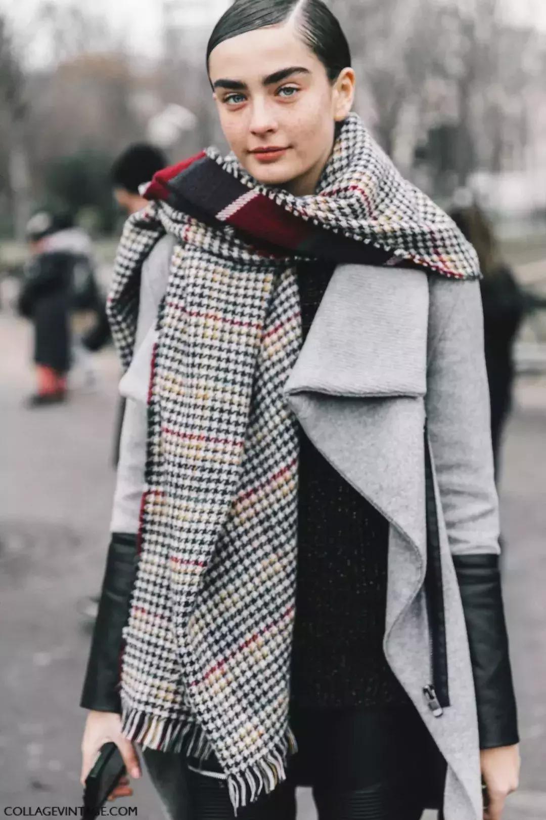 围巾怎么挑选适合自己的,买围巾又好看又简单