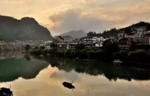 贵州凯里千户苗寨一人一日游,贵州游记之凯里西江千户苗寨