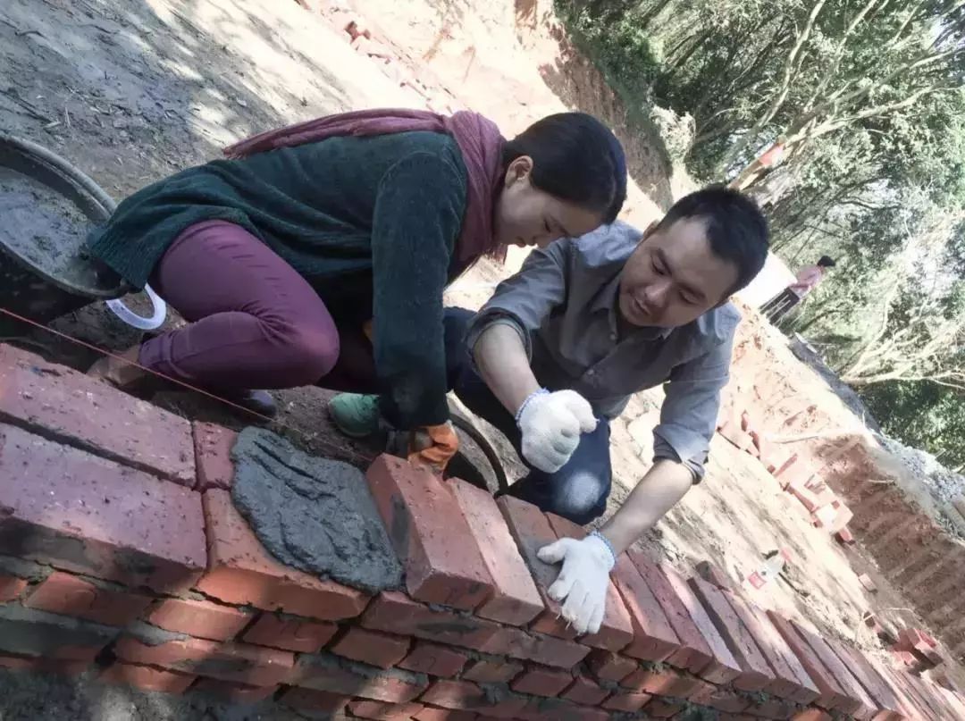 羡慕哭了!央美90后姑娘造300㎡花房,开启幸福隐居生活