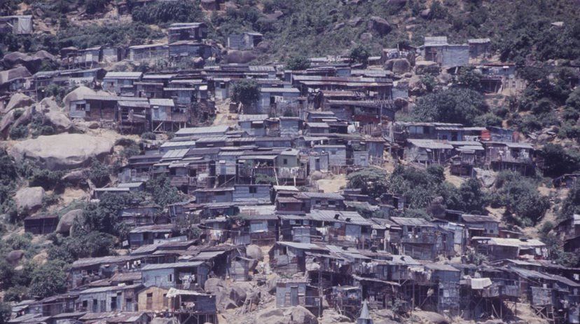 【讲真】英国殖民下的香港真的那么好吗?