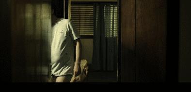 邻居天天半夜装修,邻居大半夜装修吓到了孩子