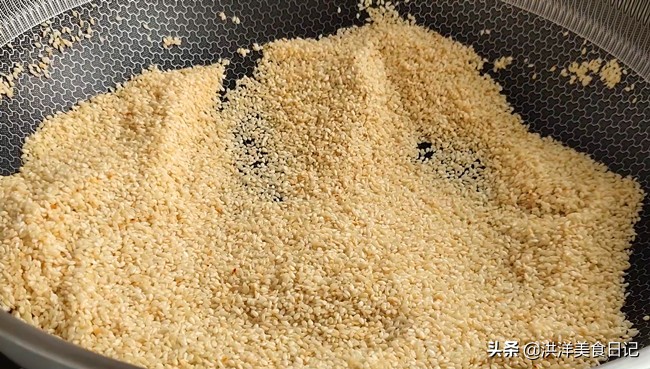 怎么制作芝麻酱好吃又香,简单芝麻酱怎么调制才好吃