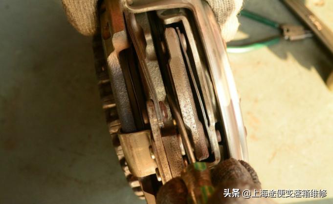 大众迈腾变速箱故障维修多少钱,大众迈腾提示变速箱故障怎么回事