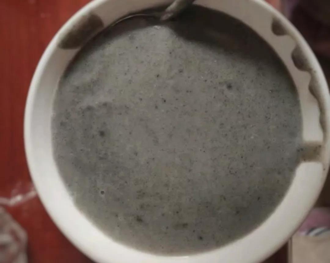 黑芝麻黑豆黑米真能白发变黑吗,黑米黑豆黑芝麻粥能让白发变黑吗