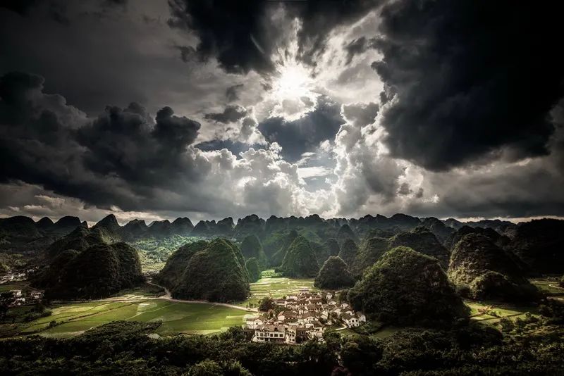 徐霞客笔下的兴义万峰林,兴义徐霞客