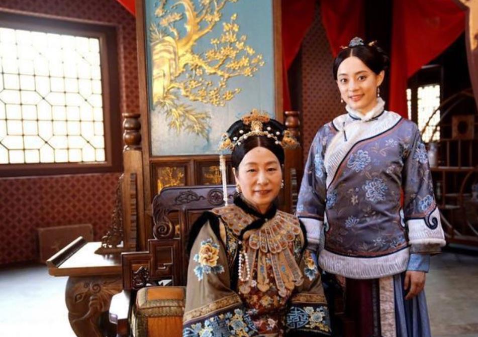 穿着旗袍的江奶奶，统一了我们对老年人的审美