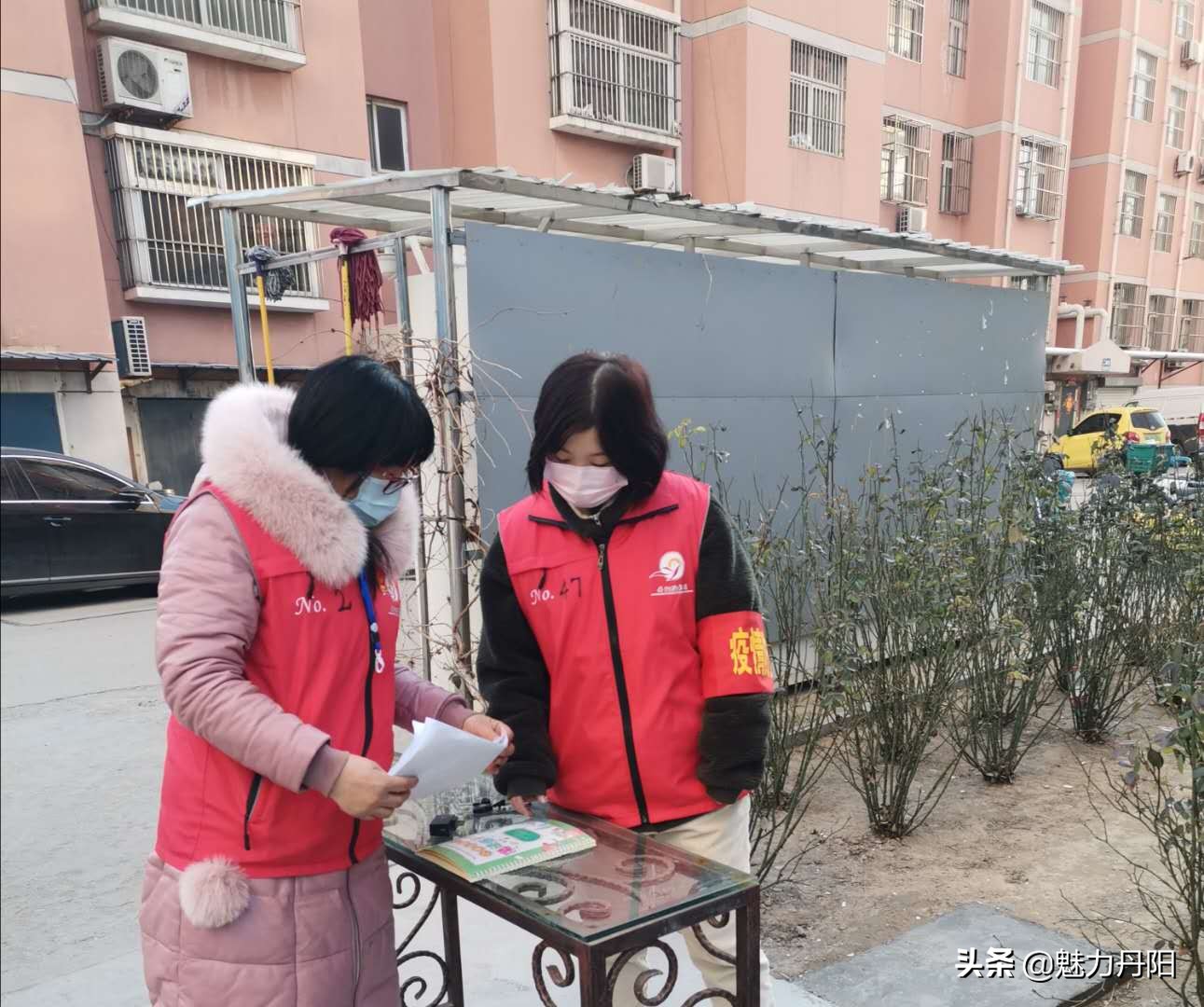 【抗击疫情丹阳在行动连续报道八十一】丹阳路社区:暖心服务送门前,人员隔离心相连