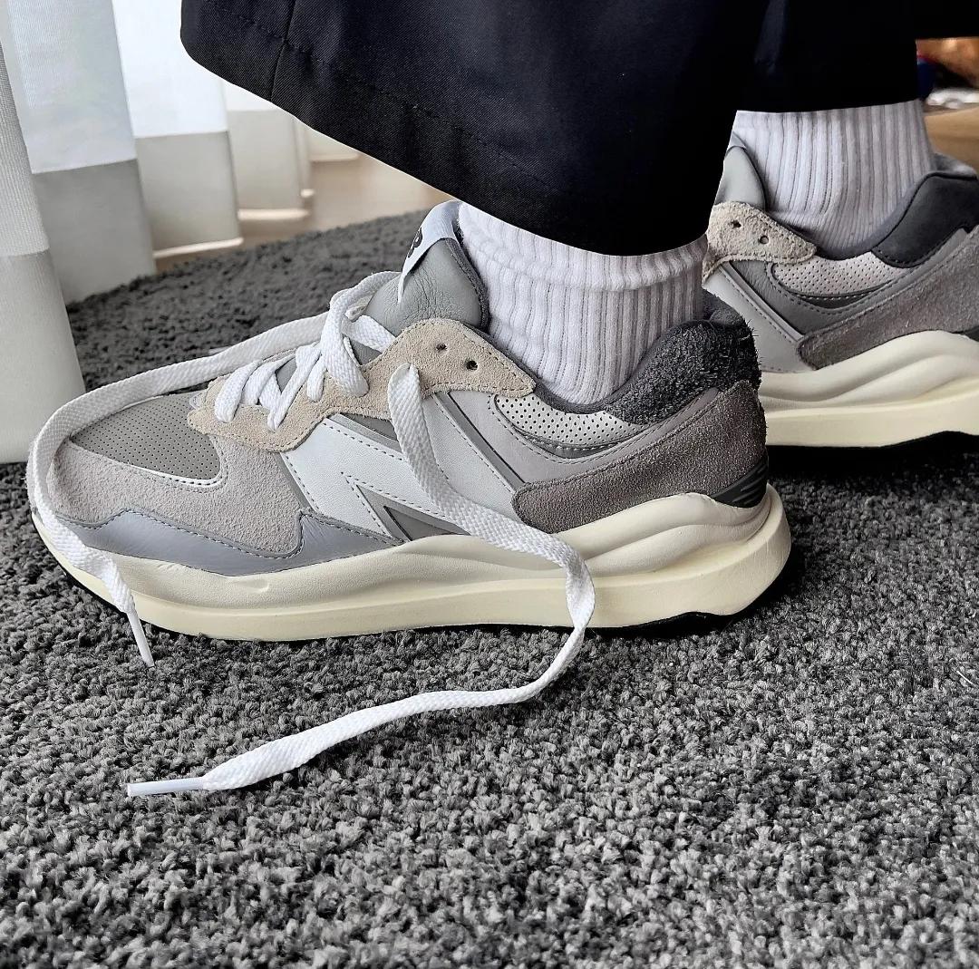 元祖灰鞋子怎么选,元祖灰阿甘鞋