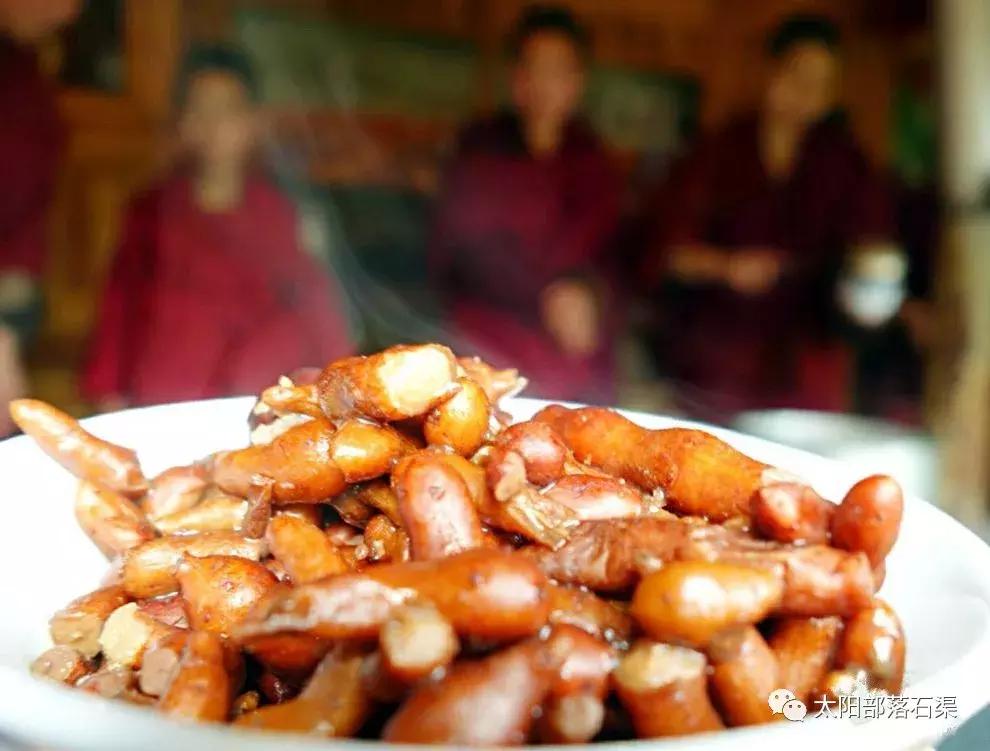 当石渠成为了一本书，你会从哪一页读起？