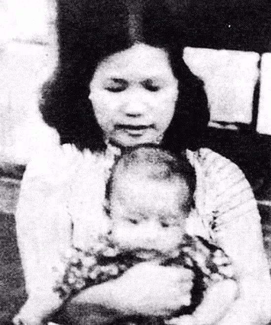 郁达夫，到底是个什么样的人？郁心亦赤诚，多情亦丈夫