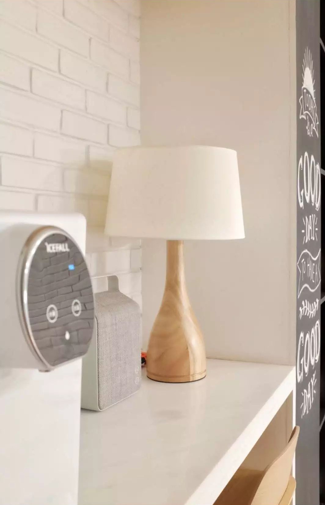 北欧简约风主卧婚房,小户型北欧风格婚房装修