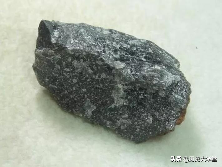 古代最普遍的生火方法记载,古代是怎么生火的方式