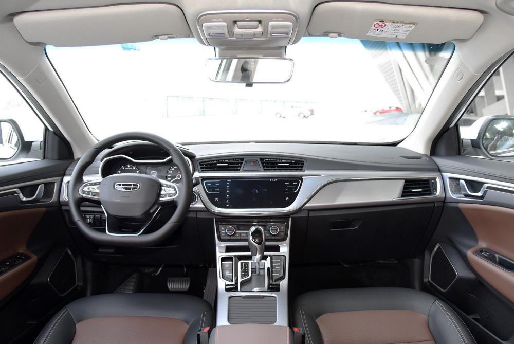 国民家轿首选第4代帝豪,吉利帝豪紧凑