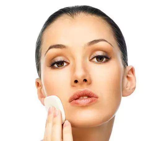 化妆教程怎么防止流汗脱妆,夏天出汗妆容教程