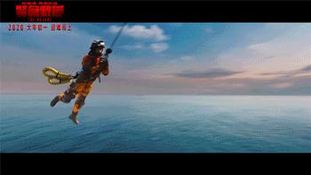 《紧急救援》：哪有什么岁月静好，不过是有人替你负重前行