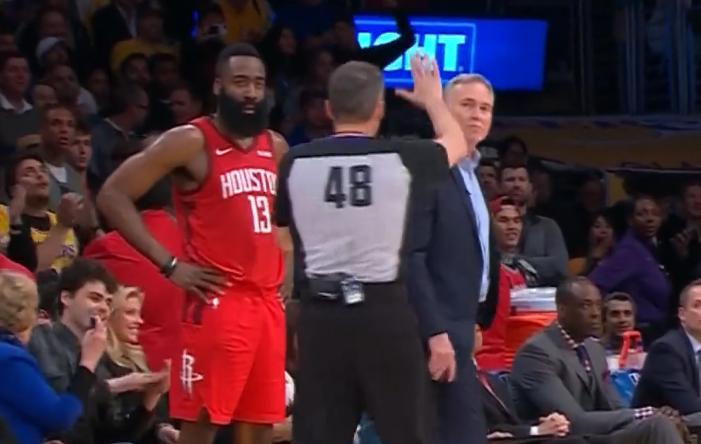 最后15秒裁判判罚,最后2分钟裁判能改判嘛