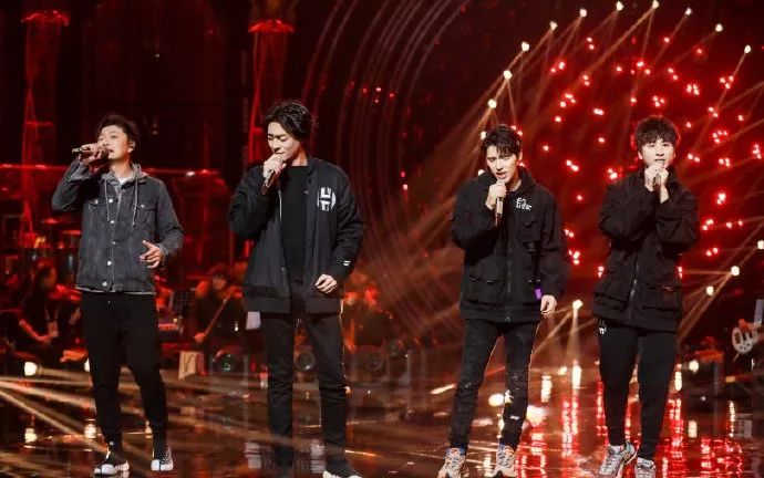 声入人心男团唱当你老了,声入人心男团谁唱的好听