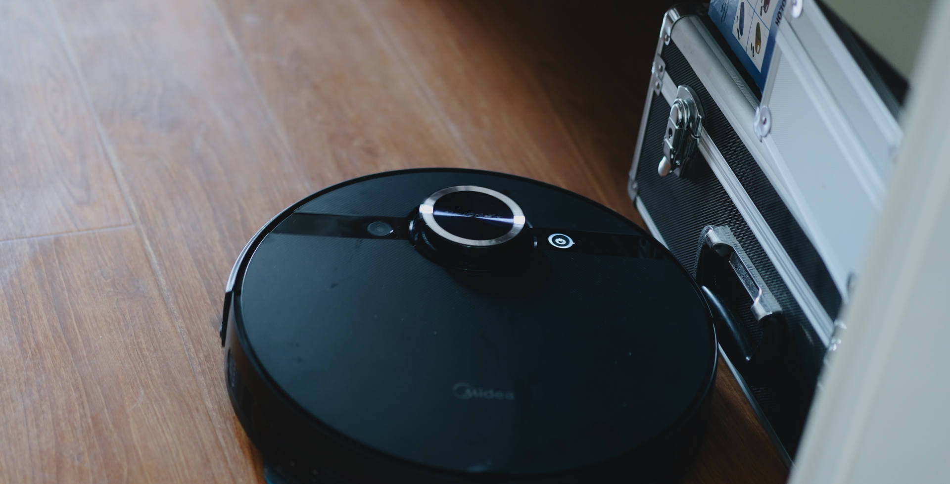 扫地机器人家电推荐,扫地机器人美的怎么样