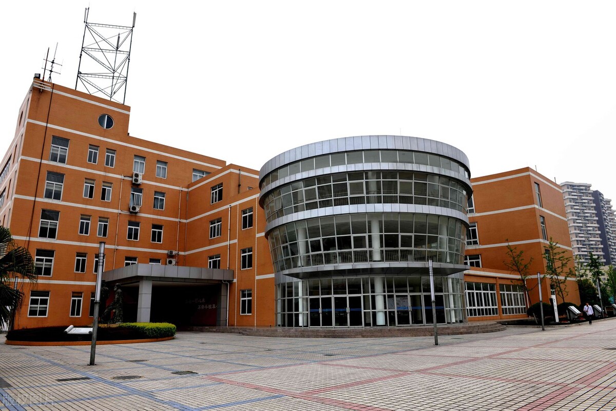 2019年开始招生的复旦大学附属闵行实验学校，值得人期待吗？