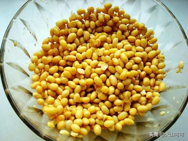 黄豆要炸多久才能熟,黄豆要煮多久才软糯