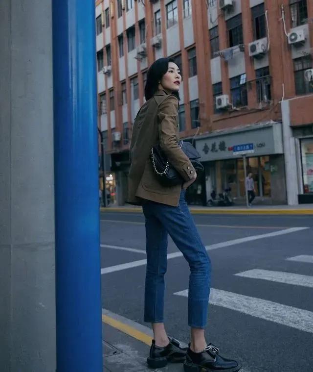 陈伟霆近期恋情,陈伟霆跟国际超模合照