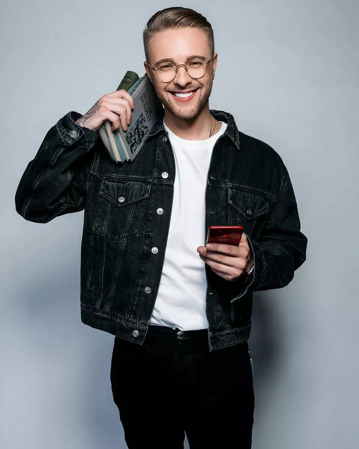 俄罗斯人心中的硬汉,俄罗斯最帅的男孩