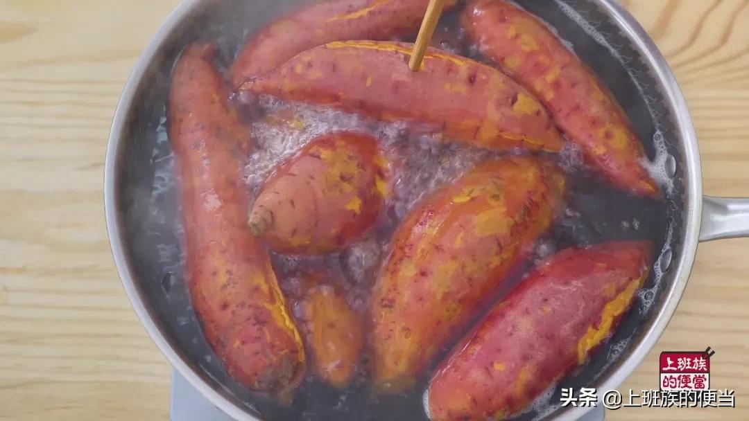 红薯干三蒸三晒软糯制作方法,蒸熟的红薯免晒做红薯干