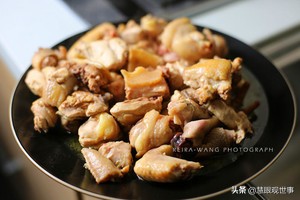 《侯卫东*场官**笔记》和《侯海洋基层风云》中的烧鸡公