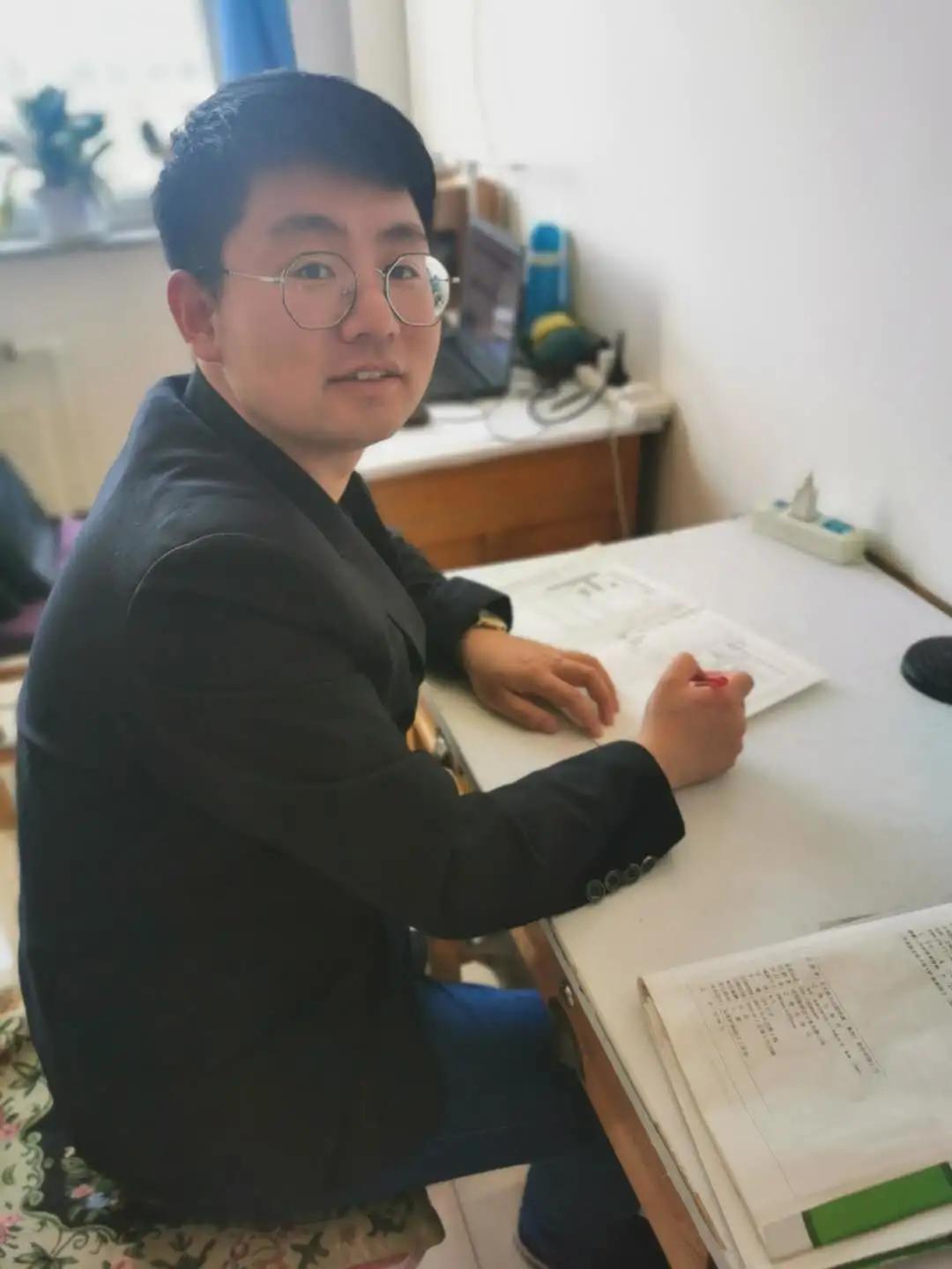 我们的大伙伴——冬义老师，辽阳集美中学初中部最美教师