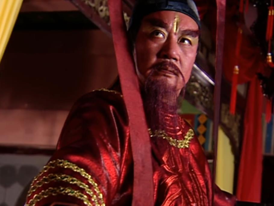 先纠缠,后绑架,一部《阿宝》揭开了无数人曾深陷的“爱情误区”