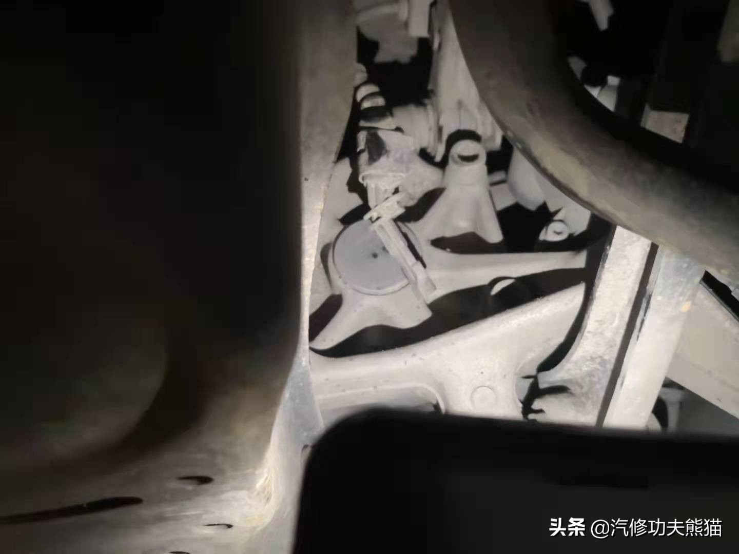 进口迈腾旅行版哪一款不烧机油,14年大众迈腾旅行版进口驾驶感受