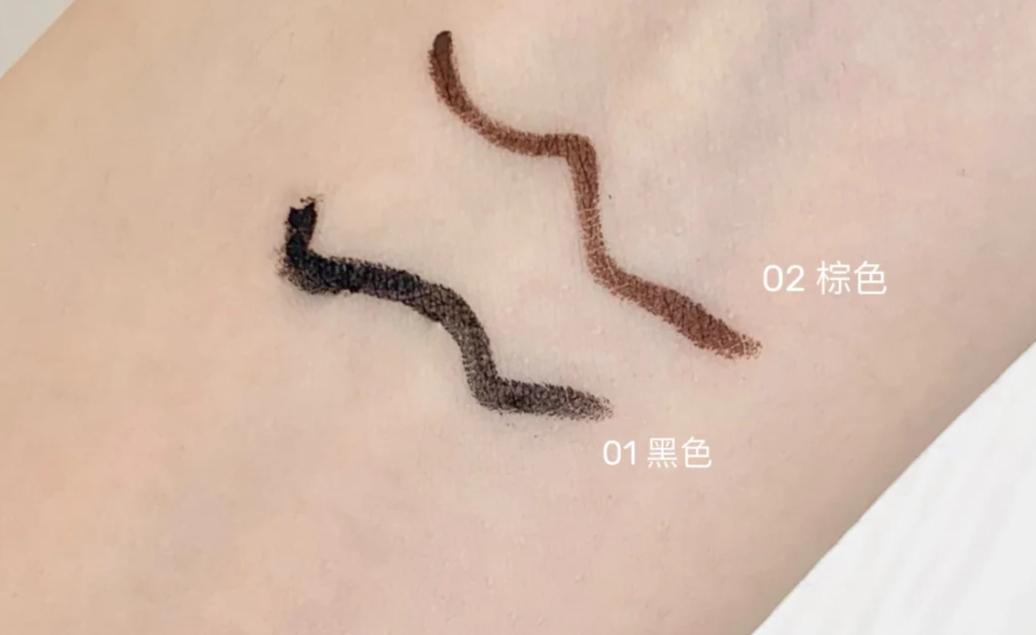 眼线画得好眼睛看上去就精神多了,眼线画得好非常显气质