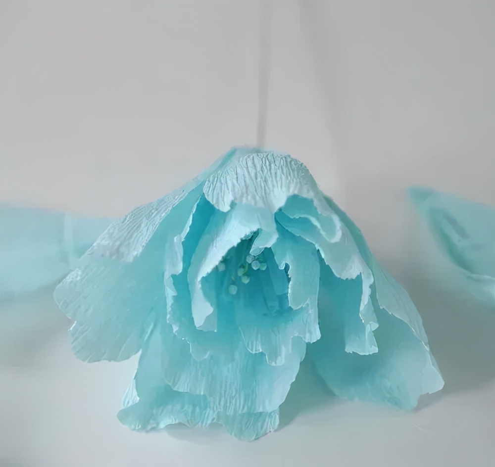 皱纹纸diy手工花朵,手工制作皱纹纸立体花