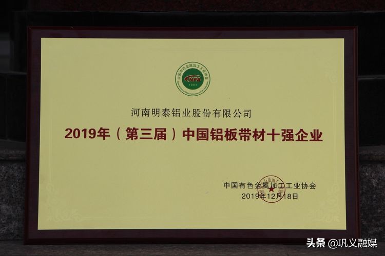 新发展理念加快构建新发展格局,新发展理念引领全省经济工作