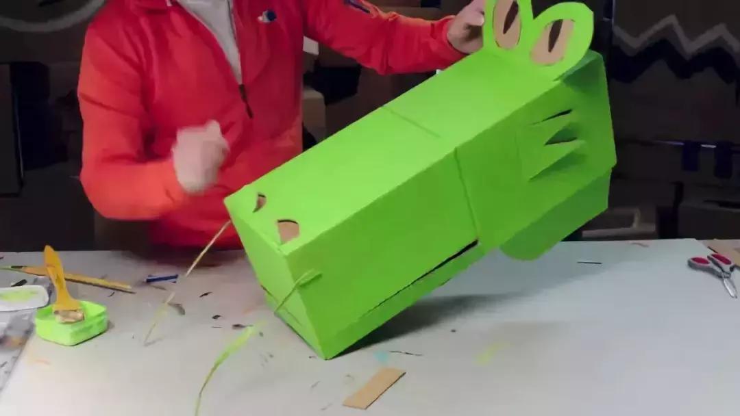 双11快递盒使用方法,双11竟然堆了这么多包裹