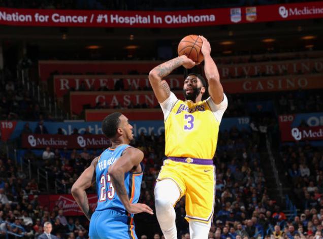 湖人惨遭26分大逆转负雷霆,湖人不敌雷霆还有希望吗